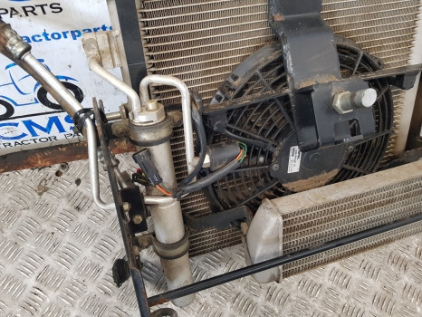Deutz Agrotron 6120.4, 6140 Front Air Conditioning Unit 0.018.6437.4/10, - 에어컨 부품 : 사진 4 Deutz Agrotron 6120.4, 6140 Front Air Conditioning Unit 0.018.6437.4/10, - 에어컨 부품 : 사진 4