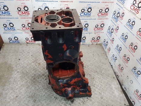 Deutz D7807c, D07c 6807, D07c7007 Transmission Housing 04341330, 4308937r - 기어박스 장궤형 트랙터 용 : 사진 1 Deutz D7807c, D07c 6807, D07c7007 Transmission Housing 04341330, 4308937r - 기어박스 장궤형 트랙터 용 : 사진 1