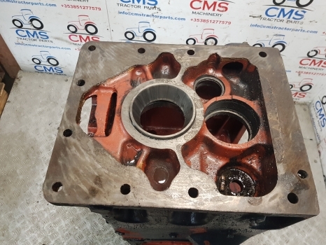 Deutz D7807c, D07c 6807, D07c7007 Transmission Housing 04341330, 4308937r - 기어박스 장궤형 트랙터 용 : 사진 3 Deutz D7807c, D07c 6807, D07c7007 Transmission Housing 04341330, 4308937r - 기어박스 장궤형 트랙터 용 : 사진 3