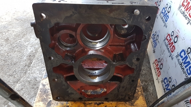 Deutz Dx 3.90 Transmission Gearbox Housing 043251440 - 기어박스 및 부품 장궤형 트랙터 용 : 사진 4 Deutz Dx 3.90 Transmission Gearbox Housing 043251440 - 기어박스 및 부품 장궤형 트랙터 용 : 사진 4