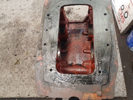 Deutz Dxbis 110, 85, 90 Transmission Back Housing 02388963, 4328896rk, 4328896r - 기어박스 및 부품 장궤형 트랙터 용 : 사진 4 Deutz Dxbis 110, 85, 90 Transmission Back Housing 02388963, 4328896rk, 4328896r - 기어박스 및 부품 장궤형 트랙터 용 : 사진 4