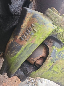 Deutz-fahr Dx4.57 Front Axle Hub Lhs Complete 04358295, 04354203, 04386748 - 앞 차축 : 사진 4 Deutz-fahr Dx4.57 Front Axle Hub Lhs Complete 04358295, 04354203, 04386748 - 앞 차축 : 사진 4