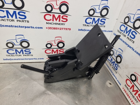 Fendt 415, 400 Vario Series, Stabiliser Bracket Rh H404870040021, H404870040051 - 서스펜션 : 사진 1 Fendt 415, 400 Vario Series, Stabiliser Bracket Rh H404870040021, H404870040051 - 서스펜션 : 사진 1