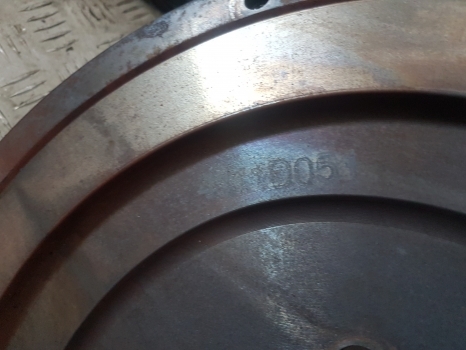 Fermec Terex 750, 760, 860, Tx750, Tx760 Engine Flywheel 4111d051, Kk2231tk - 플라이휠 백호 로더 용 : 사진 5 Fermec Terex 750, 760, 860, Tx750, Tx760 Engine Flywheel 4111d051, Kk2231tk - 플라이휠 백호 로더 용 : 사진 5