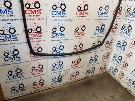 Ford 10, 30, 100, 200, 600, 1000 Super Q Cab Rear Windows Seal E7nn9442082ca - 창문 및 부품 차량 용 : 사진 4 Ford 10, 30, 100, 200, 600, 1000 Super Q Cab Rear Windows Seal E7nn9442082ca - 창문 및 부품 차량 용 : 사진 4