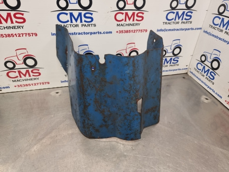 Ford 5000, 7000 Steering Column Cover - 운전실 및 내부 : 사진 1 Ford 5000, 7000 Steering Column Cover - 운전실 및 내부 : 사진 1