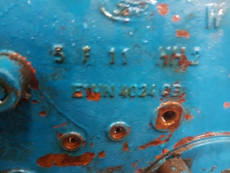 Ford 6610, 10 Series, 6710, 5610 Rear Axle Housing E1nn4024cb, E5nn4032ha - 뒷 차축 장궤형 트랙터 용 : 사진 4 Ford 6610, 10 Series, 6710, 5610 Rear Axle Housing E1nn4024cb, E5nn4032ha - 뒷 차축 장궤형 트랙터 용 : 사진 4