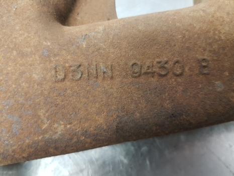 Ford 6610 Exhaust Manifold D3nn9430b, 1837151, 81837151 - 배기 매니폴드 장궤형 트랙터 용 : 사진 3 Ford 6610 Exhaust Manifold D3nn9430b, 1837151, 81837151 - 배기 매니폴드 장궤형 트랙터 용 : 사진 3