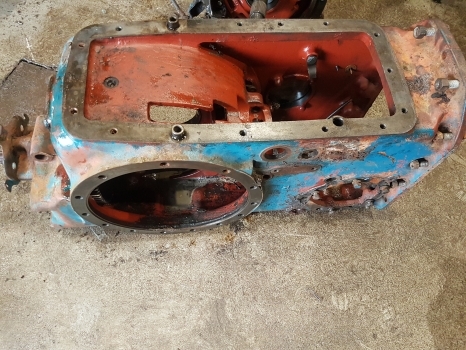 Ford 7600, 5600, 6600, 5700, 7700 Center Housing D4nn4024b, D4nn4032e - 뒷 차축 장궤형 트랙터 용 : 사진 2 Ford 7600, 5600, 6600, 5700, 7700 Center Housing D4nn4024b, D4nn4032e - 뒷 차축 장궤형 트랙터 용 : 사진 2