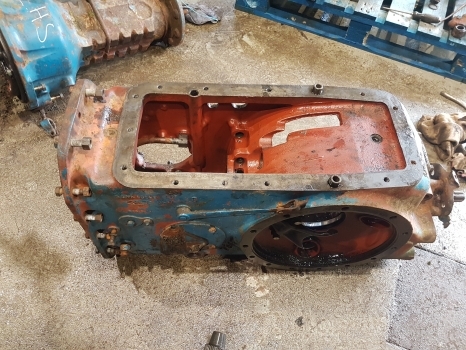 Ford 7600, 5600, 6600, 5700, 7700 Center Housing D4nn4024b, D4nn4032e - 뒷 차축 장궤형 트랙터 용 : 사진 3 Ford 7600, 5600, 6600, 5700, 7700 Center Housing D4nn4024b, D4nn4032e - 뒷 차축 장궤형 트랙터 용 : 사진 3