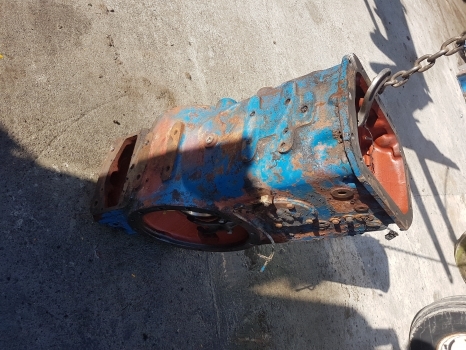 Ford 7840, 8240, 40, Ts Series Rear Housing E9nn4024hd, E9nn4032hc, 81872943 - 뒷 차축 장궤형 트랙터 용 : 사진 4 Ford 7840, 8240, 40, Ts Series Rear Housing E9nn4024hd, E9nn4032hc, 81872943 - 뒷 차축 장궤형 트랙터 용 : 사진 4