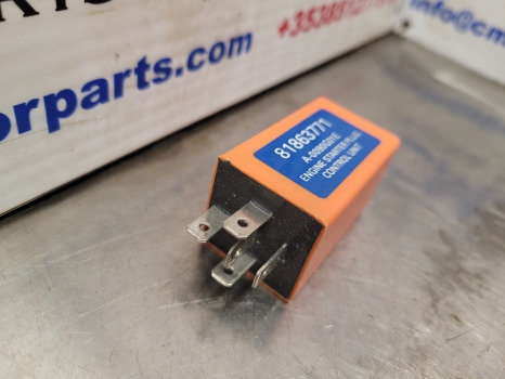 Ford New Holland 40, Ts 8240, 8340, Ts115 Engine Starter Plug Relay 81863771 - 릴레이 : 사진 4 Ford New Holland 40, Ts 8240, 8340, Ts115 Engine Starter Plug Relay 81863771 - 릴레이 : 사진 4