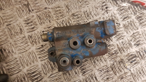 Ford, New Holland 40, Ts Trailer Brake Valve Distributor 81874969, 1535108113 - 브레이크 밸브 장궤형 트랙터 용 : 사진 5 Ford, New Holland 40, Ts Trailer Brake Valve Distributor 81874969, 1535108113 - 브레이크 밸브 장궤형 트랙터 용 : 사진 5