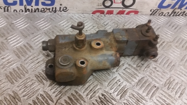 Ford New Holland 7840 40 And Ts Series Trailer Brake Valve 81874969, 1535108113 - 브레이크 밸브 장궤형 트랙터 용 : 사진 4 Ford New Holland 7840 40 And Ts Series Trailer Brake Valve 81874969, 1535108113 - 브레이크 밸브 장궤형 트랙터 용 : 사진 4