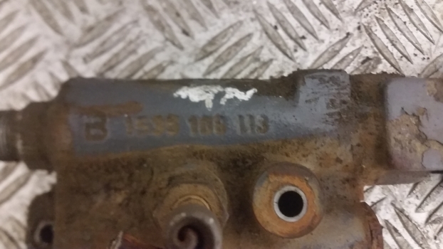 Ford New Holland 7840 40 And Ts Series Trailer Brake Valve 81874969, 1535108113 - 브레이크 밸브 장궤형 트랙터 용 : 사진 5 Ford New Holland 7840 40 And Ts Series Trailer Brake Valve 81874969, 1535108113 - 브레이크 밸브 장궤형 트랙터 용 : 사진 5