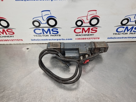 Ford New Holland Ts, 40, 60 Hydraulic Lift Valve 54155-a, F0nnr921ab, 82011395 - 유압 : 사진 1 Ford New Holland Ts, 40, 60 Hydraulic Lift Valve 54155-a, F0nnr921ab, 82011395 - 유압 : 사진 1