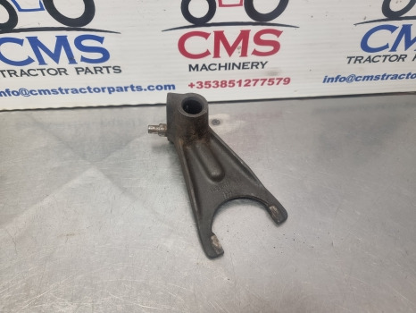 International Case 885, 85 Series, Transmission Fork Front 1537571c1, 1286428c1 - 변속기 : 사진 1 International Case 885, 85 Series, Transmission Fork Front 1537571c1, 1286428c1 - 변속기 : 사진 1