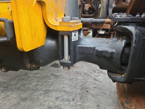 Jcb 542-70 Ag Sd70 Front Axle Housing Lhs 458/20738, 458/m0421 - 앞 차축 자재 취급 장비 용 : 사진 1 Jcb 542-70 Ag Sd70 Front Axle Housing Lhs 458/20738, 458/m0421 - 앞 차축 자재 취급 장비 용 : 사진 1