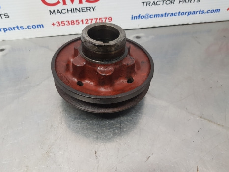 John Deere 1630, 2030, 1950 Crankshaft Pulley R59312 - 벨트 텐셔너 농업용 기계 용 : 사진 2 John Deere 1630, 2030, 1950 Crankshaft Pulley R59312 - 벨트 텐셔너 농업용 기계 용 : 사진 2
