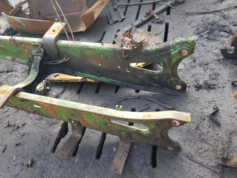 John Deere 6110 Main Frame Assy Al154823, Al114447, Al116521 - 운전실 서스펜션 : 사진 3 John Deere 6110 Main Frame Assy Al154823, Al114447, Al116521 - 운전실 서스펜션 : 사진 3