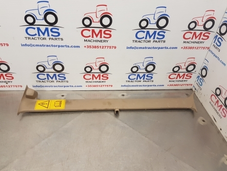 운전실 및 내부 John Deere 6115m, 6m Series, 6030, 6020 Series, Cab Cover Panel L209012 : 사진 1