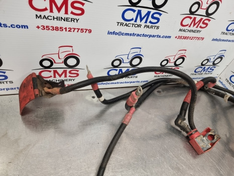 John Deere 6145r, 6r Series, Battery Cables Assy Al218316, Al220485 - 전기 설비 농업용 기계 용 : 사진 2 John Deere 6145r, 6r Series, Battery Cables Assy Al218316, Al220485 - 전기 설비 농업용 기계 용 : 사진 2