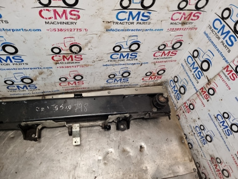 John Deere 6145r, 6r Series, Cab Platform Bracket Al223532, Al221850 - 운전실 서스펜션 : 사진 2 John Deere 6145r, 6r Series, Cab Platform Bracket Al223532, Al221850 - 운전실 서스펜션 : 사진 2