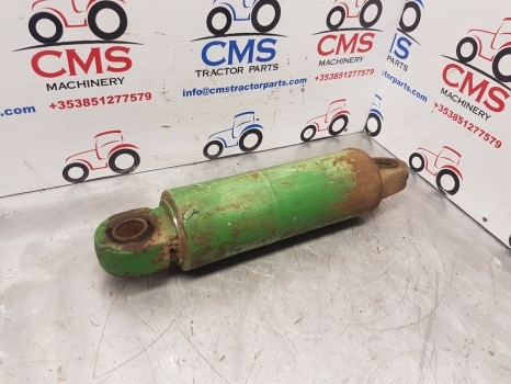 John Deere 6300, 6400, 6115m Hydraulic Assistor Ram Cylinder Al76637, Al110595 - 유압 실린더 장궤형 트랙터 용 : 사진 1 John Deere 6300, 6400, 6115m Hydraulic Assistor Ram Cylinder Al76637, Al110595 - 유압 실린더 장궤형 트랙터 용 : 사진 1