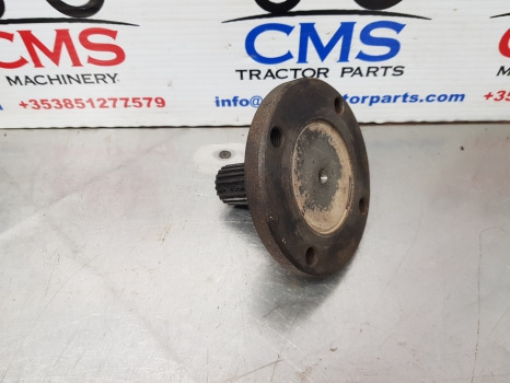 John Deere 6830, 6930, 7330, 7430, 7530 Pto Shaft L171053 - 변속기 : 사진 4 John Deere 6830, 6930, 7330, 7430, 7530 Pto Shaft L171053 - 변속기 : 사진 4