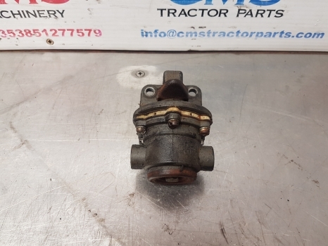 Lamboghini 1056, R1156, R1256,r550 Fuel Lift Pump 2.4519.209.0, 0.003.8319.6/10 - 연료 펌프 장궤형 트랙터 용 : 사진 1 Lamboghini 1056, R1156, R1256,r550 Fuel Lift Pump 2.4519.209.0, 0.003.8319.6/10 - 연료 펌프 장궤형 트랙터 용 : 사진 1