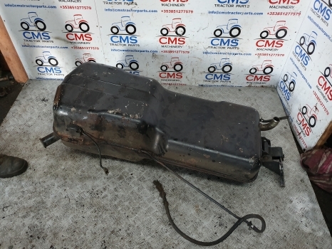 Lamborghini 1106 4wd Left Hand Side Diesel Tank 0.257.8145.3 - 연료 탱크 장궤형 트랙터 용 : 사진 3 Lamborghini 1106 4wd Left Hand Side Diesel Tank 0.257.8145.3 - 연료 탱크 장궤형 트랙터 용 : 사진 3