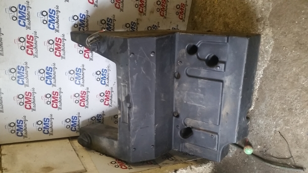 Landini Mythos Series 115 Fuel Tank 3647933m94, 3647310m91, 3652135m91 - 연료 탱크 장궤형 트랙터 용 : 사진 1 Landini Mythos Series 115 Fuel Tank 3647933m94, 3647310m91, 3652135m91 - 연료 탱크 장궤형 트랙터 용 : 사진 1