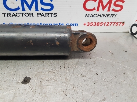 Landini Vision 105 Lift Assist Cylinder Ram 3186443m91, 3314679m1, 3678252m91 - 유압 실린더 장궤형 트랙터 용 : 사진 4 Landini Vision 105 Lift Assist Cylinder Ram 3186443m91, 3314679m1, 3678252m91 - 유압 실린더 장궤형 트랙터 용 : 사진 4