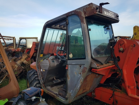 Manitou Mt 728.4 Complete Cab - 운전실 : 사진 1 Manitou Mt 728.4 Complete Cab - 운전실 : 사진 1