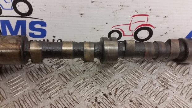 Massey Ferguson 130, 135, 140, 150 Camshaft 31415261 - 캠샤프트 장궤형 트랙터 용 : 사진 2 Massey Ferguson 130, 135, 140, 150 Camshaft 31415261 - 캠샤프트 장궤형 트랙터 용 : 사진 2