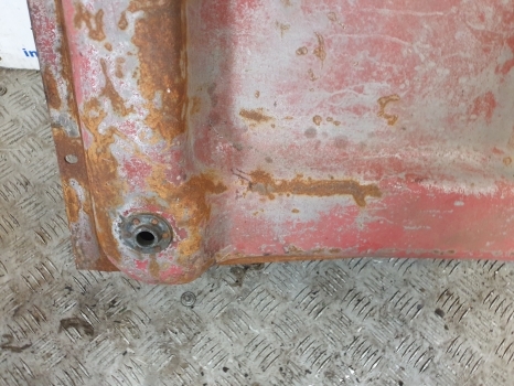 Massey Ferguson 135 Solid Original Fuel Tank 897401m91, 897390m91, 897390m91 - 연료 탱크 장궤형 트랙터 용 : 사진 4 Massey Ferguson 135 Solid Original Fuel Tank 897401m91, 897390m91, 897390m91 - 연료 탱크 장궤형 트랙터 용 : 사진 4