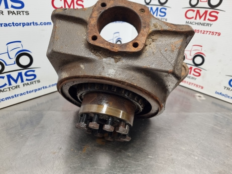 Massey Ferguson 3080, 3085, Front Axle Swivel Housing 3427373m92, 3426746r2 - 앞 차축 : 사진 3 Massey Ferguson 3080, 3085, Front Axle Swivel Housing 3427373m92, 3426746r2 - 앞 차축 : 사진 3