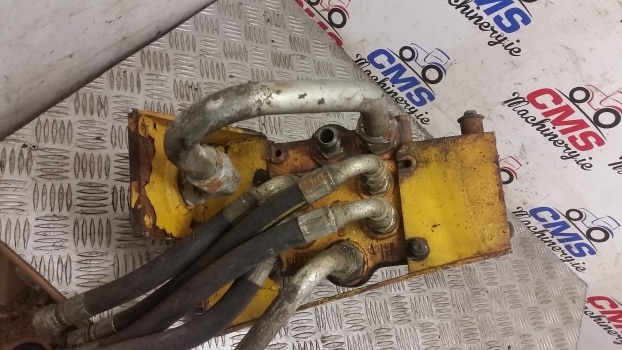 Massey Ferguson 50b Hydraulic Distribution Valve Assembly D100842 - 유압 밸브 백호 로더 용 : 사진 5 Massey Ferguson 50b Hydraulic Distribution Valve Assembly D100842 - 유압 밸브 백호 로더 용 : 사진 5