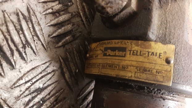 Massey Ferguson 50hx Transmission Oil Filter Housing G01774 - 기어박스 필터 백호 로더 용 : 사진 5 Massey Ferguson 50hx Transmission Oil Filter Housing G01774 - 기어박스 필터 백호 로더 용 : 사진 5