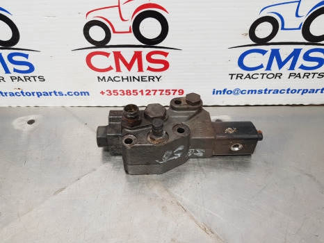 Massey Ferguson 5455, 5700, 7715, 6712, Trailer Brake Valve 4301739m96 - 브레이크 부품 : 사진 1 Massey Ferguson 5455, 5700, 7715, 6712, Trailer Brake Valve 4301739m96 - 브레이크 부품 : 사진 1