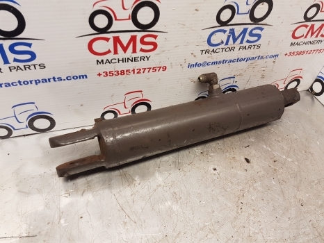 Massey Ferguson 6100, 6200 Ser. 6160 Hydraulic Lift Assistor Cylinder 3617433m91 - 유압 실린더 장궤형 트랙터 용 : 사진 2 Massey Ferguson 6100, 6200 Ser. 6160 Hydraulic Lift Assistor Cylinder 3617433m91 - 유압 실린더 장궤형 트랙터 용 : 사진 2