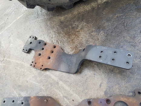 New Holland Case T7, Puma Series T7.260 Frame Side Plate Kit Lhs, Rhs 84578710 - 운전실 : 사진 3 New Holland Case T7, Puma Series T7.260 Frame Side Plate Kit Lhs, Rhs 84578710 - 운전실 : 사진 3