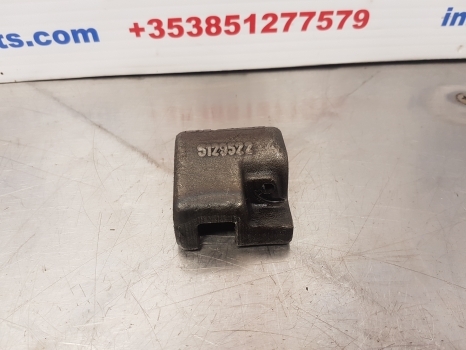 New Holland Fiat Ford L95, 60-66, 55-66, 70-76 Transmission Fork 5129522 - 변속기 장궤형 트랙터 용 : 사진 1 New Holland Fiat Ford L95, 60-66, 55-66, 70-76 Transmission Fork 5129522 - 변속기 장궤형 트랙터 용 : 사진 1