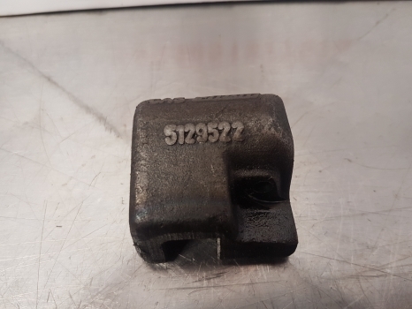 New Holland Fiat Ford L95, 60-66, 55-66, 70-76 Transmission Fork 5129522 - 변속기 장궤형 트랙터 용 : 사진 2 New Holland Fiat Ford L95, 60-66, 55-66, 70-76 Transmission Fork 5129522 - 변속기 장궤형 트랙터 용 : 사진 2