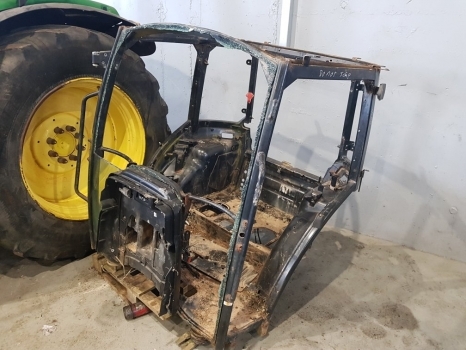 New Holland T5.95, 105, 115 Case Farmall 95u, 105u, 115u Cab Frame 47756580 - 운전실 장궤형 트랙터 용 : 사진 2 New Holland T5.95, 105, 115 Case Farmall 95u, 105u, 115u Cab Frame 47756580 - 운전실 장궤형 트랙터 용 : 사진 2