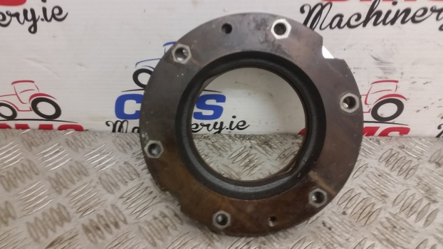 New Holland T7, T6000, T7000, Tm Series T6050 Cover, Support Right 5162538 - 뒷 차축 : 사진 3 New Holland T7, T6000, T7000, Tm Series T6050 Cover, Support Right 5162538 - 뒷 차축 : 사진 3