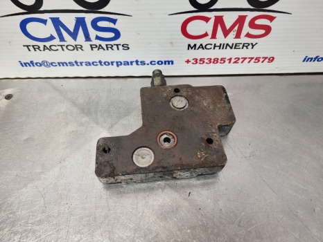 New Holland T7, Tm, T7000, Tm7000 Ser Tm130, Tm120 Control Valve Plate 5195157 - 유압 : 사진 4 New Holland T7, Tm, T7000, Tm7000 Ser Tm130, Tm120 Control Valve Plate 5195157 - 유압 : 사진 4