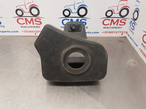 New Holland T7040, Tsa, Ts115a Steering Column Cover82035019, 82035020 - 운전실 및 내부 : 사진 1 New Holland T7040, Tsa, Ts115a Steering Column Cover82035019, 82035020 - 운전실 및 내부 : 사진 1