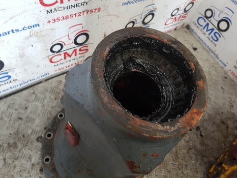 New Holland Tm150, 155, 165, 8360 Rear Axle Housing 5164731 - 뒷 차축 : 사진 3 New Holland Tm150, 155, 165, 8360 Rear Axle Housing 5164731 - 뒷 차축 : 사진 3
