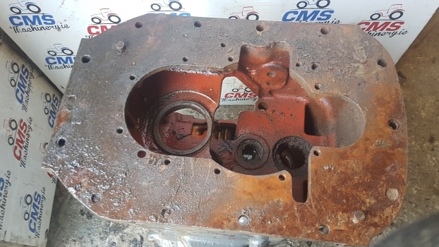 New Holland Ts Series Transmission Gearbox Housing 82006985, 82012331. - 기어박스 장궤형 트랙터 용 : 사진 4 New Holland Ts Series Transmission Gearbox Housing 82006985, 82012331. - 기어박스 장궤형 트랙터 용 : 사진 4